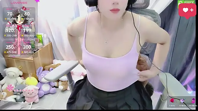 HanaYourlove online show from June 30, 10:38 am