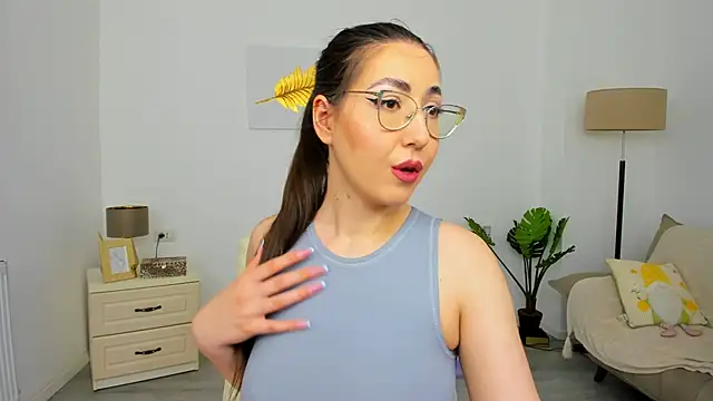 Kylie Kathy online show from June 16, 5:59 pm