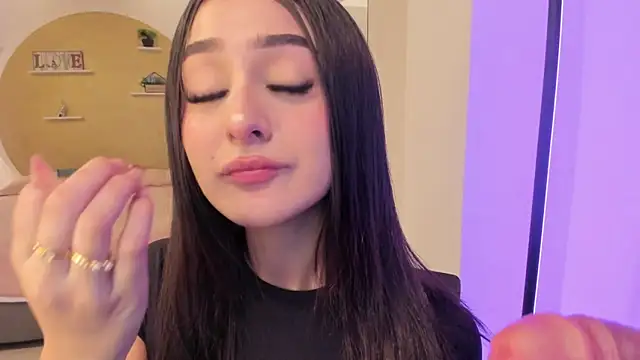 Snapshot of TokyoHaskel chatting on October 17, 8:55 pm TokyoHaskel online show from October 17, 8:55 pm