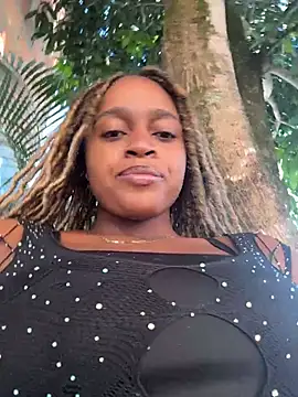 Snapshot of darle_volant chatting on July 16, 1:17 pm darle volant online show from July 16, 1:17 pm