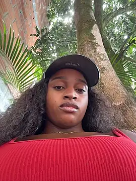 Snapshot of darle_volant chatting on August 3, 6:11 pm darle volant online show from August 3, 6:11 pm
