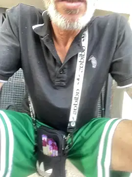 crisfootlicker online show from June 24, 6:34 am