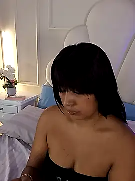 Kaylachannell online show from January 8, 3:53 am