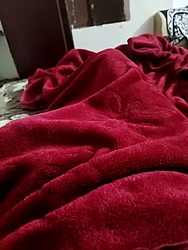 juhijaan2005 online show from October 16, 4:52 pm