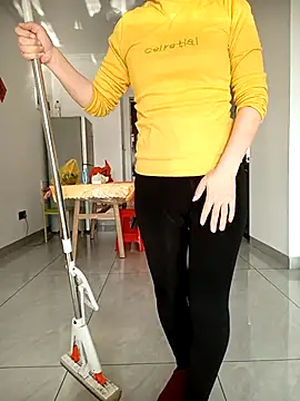 chengcheng12 online show from December 19, 1:45 am