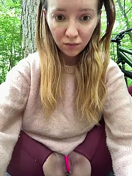 FayeFlame online show from June 15, 10:28 am
