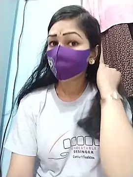 Snapshot of Prionti- chatting on May 19, 12:49 am Prionti- online show from May 19, 12:49 am