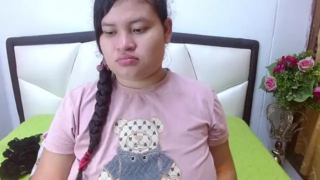 Snapshot of Madison_Copers chatting on October 12, 12:04 pm Madison Copers online show from October 12, 12:04 pm