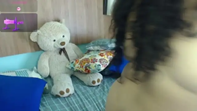 Snapshot of Madison_Copers chatting on November 12, 12:55 am Madison Copers online show from November 12, 12:55 am