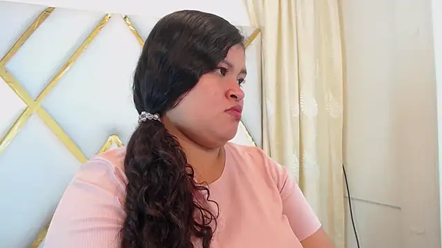 Snapshot of Madison_Copers chatting on December 14, 12:49 am Madison Copers online show from December 14, 12:49 am