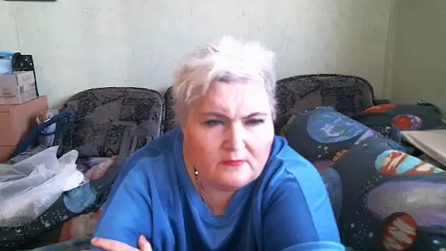 Snapshot of Lana555 chatting on May 4, 11:39 am Lana555 online show from May 4, 11:39 am