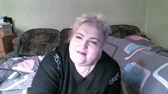Snapshot of Lana555 chatting on May 8, 8:25 pm Lana555 online show from May 8, 8:25 pm
