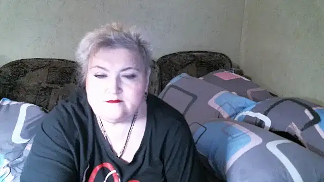 Snapshot of Lana555 chatting on May 15, 6:26 pm Lana555 online show from May 15, 6:26 pm