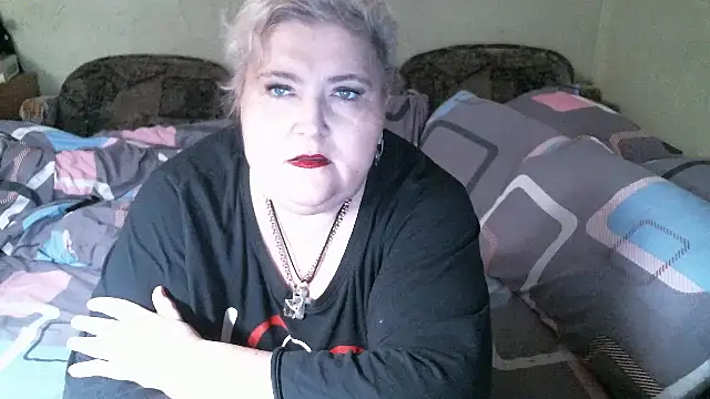 Snapshot of Lana555 chatting on May 16, 11:03 pm Lana555 online show from May 16, 11:03 pm