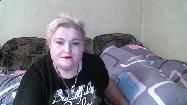 Snapshot of Lana555 chatting on May 19, 8:48 pm Lana555 online show from May 19, 8:48 pm