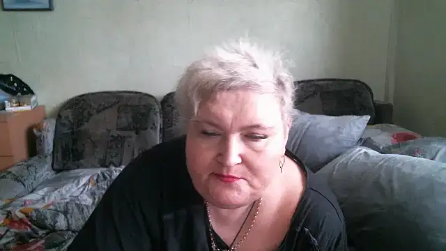 Snapshot of Lana555 chatting on May 26, 11:28 am Lana555 online show from May 26, 11:28 am