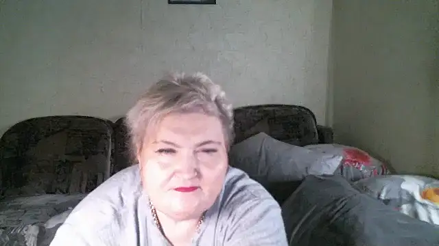 Snapshot of Lana555 chatting on May 30, 11:46 pm Lana555 online show from May 30, 11:46 pm