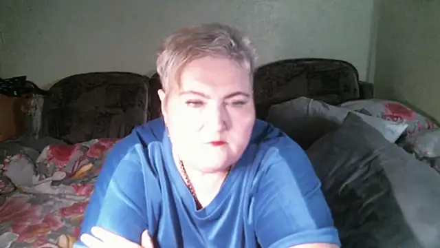 Snapshot of Lana555 chatting on June 5, 11:10 pm Lana555 online show from June 5, 11:10 pm