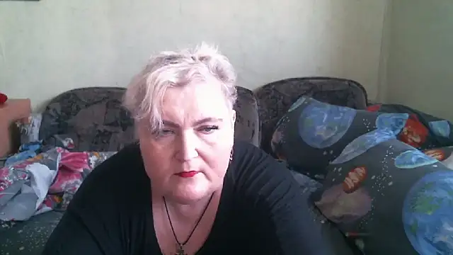 Snapshot of Lana555 chatting on July 16, 11:38 am Lana555 online show from July 16, 11:38 am