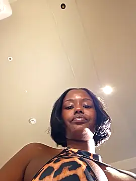 Snapshot of Lexiluv1 chatting on January 7, 9:17 pm Lexiluv1 online show from January 7, 9:17 pm