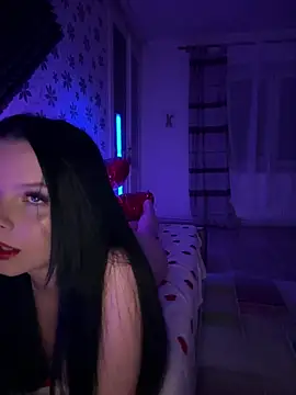 Snapshot of Mihadttraf chatting on February 19, 8:49 pm Mihadttraf online show from February 19, 8:49 pm