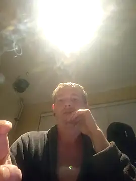 piercingpik online show from May 4, 7:43 pm