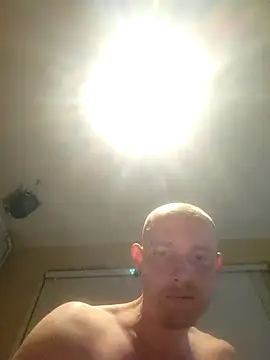 piercingpik online show from May 24, 10:15 pm