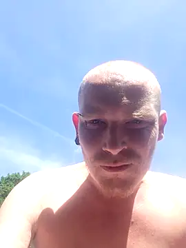 piercingpik online show from May 28, 1:19 pm