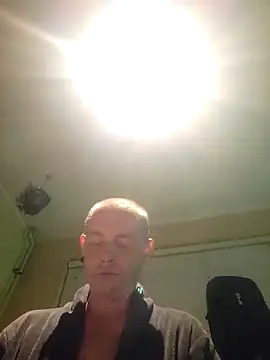 piercingpik online show from June 14, 11:18 pm
