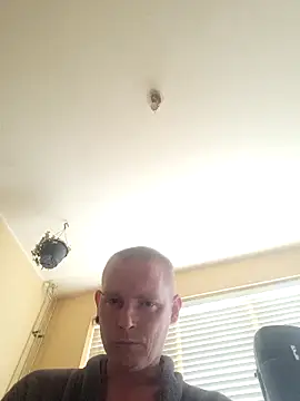 piercingpik online show from June 16, 10:51 am