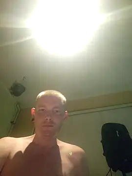 piercingpik online show from June 22, 9:56 pm