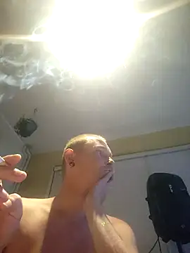 piercingpik online show from July 1, 10:31 pm