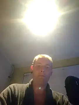 piercingpik online show from July 22, 8:00 pm