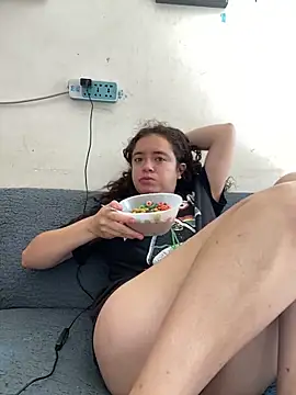 Lucy YupiSweet online show from November 20, 5:45 pm