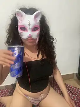 Lucy YupiSweet online show from February 12, 7:14 am