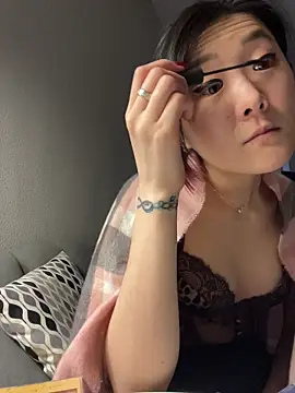 AikoYamada online show from November 14, 5:28 am