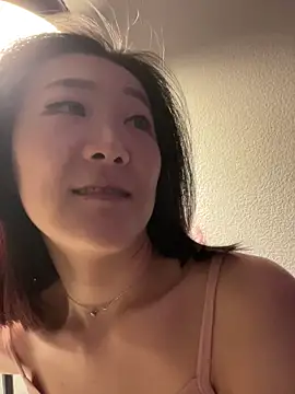 AikoYamada online show from November 29, 6:05 am