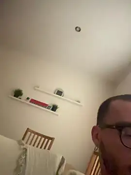 xAaronx9095 online show from October 15, 6:13 am
