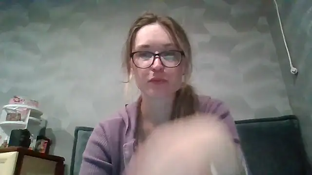 Snapshot of Jugira chatting on November 21, 10:52 pm Jugira online show from November 21, 10:52 pm