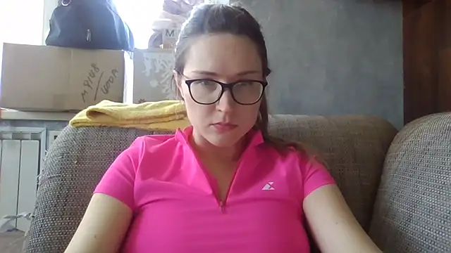 Snapshot of Jugira chatting on May 3, 12:55 pm Jugira online show from May 3, 12:55 pm
