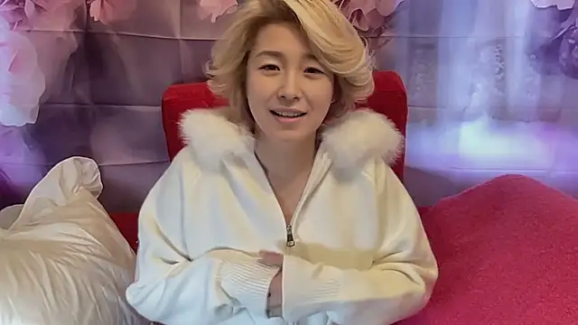 Snapshot of kimagure-fu- chatting on October 21, 3:29 am kimagure-fu- online show from October 21, 3:29 am