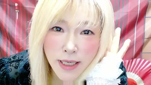 Snapshot of kimagure-fu- chatting on July 24, 11:30 am kimagure-fu- online show from July 24, 11:30 am