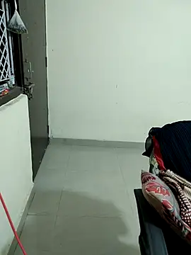 Snapshot of Pihu_Chopra chatting on October 5, 11:24 pm Pihu Chopra online show from October 5, 11:24 pm