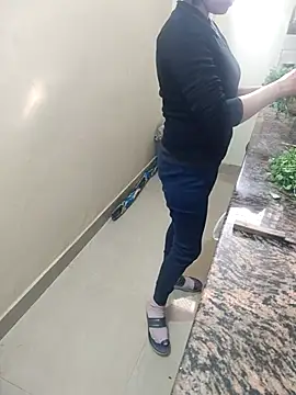 Pihu Chopra online show from December 2, 3:45 am