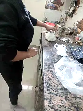 Pihu Chopra online show from December 3, 5:04 am