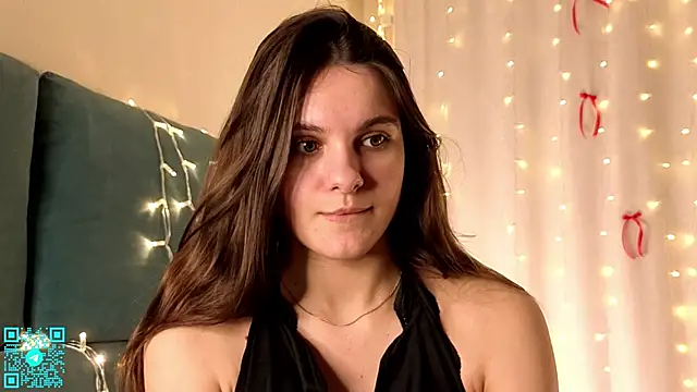 Snapshot of chloemilka chatting on January 18, 6:01 pm chloemilka online show from January 18, 6:01 pm