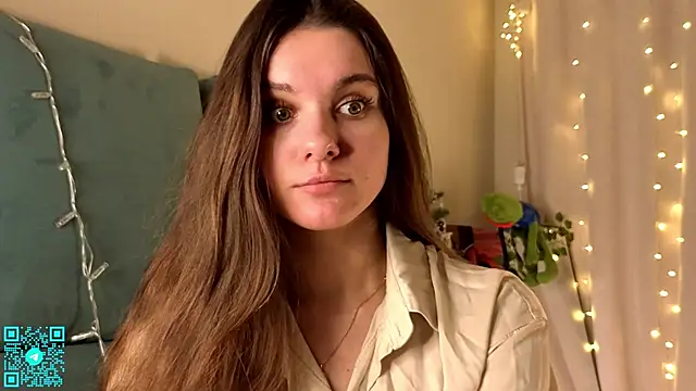 Snapshot of chloemilka chatting on February 12, 5:19 pm chloemilka online show from February 12, 5:19 pm