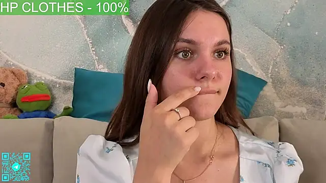 Snapshot of chloemilka chatting on June 19, 5:28 pm chloemilka online show from June 19, 5:28 pm