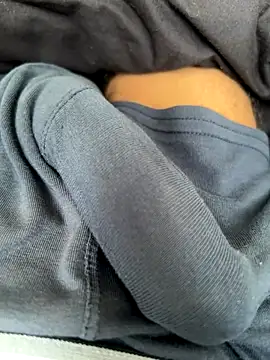 Snapshot of Coloureddickforyou chatting on November 26, 8:48 am Coloureddickforyou online show from November 26, 8:48 am