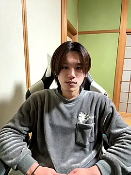 Snapshot of koushi_9213 chatting on January 9, 12:08 pm koushi 9213 online show from January 9, 12:08 pm